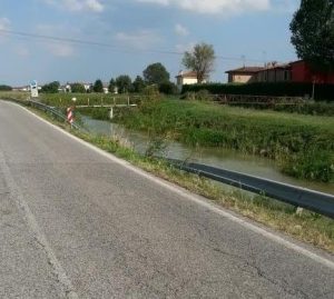 strada sp 48 guardrail trampolino